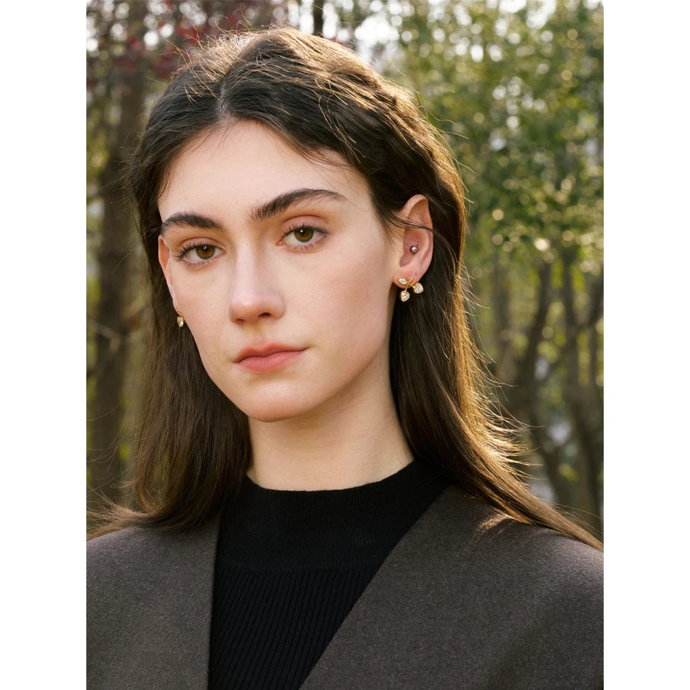 Chelsea Earrings by Orliza