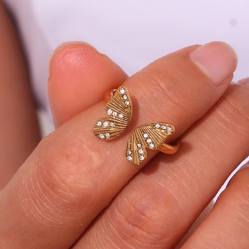 Lola Ring by Orliza