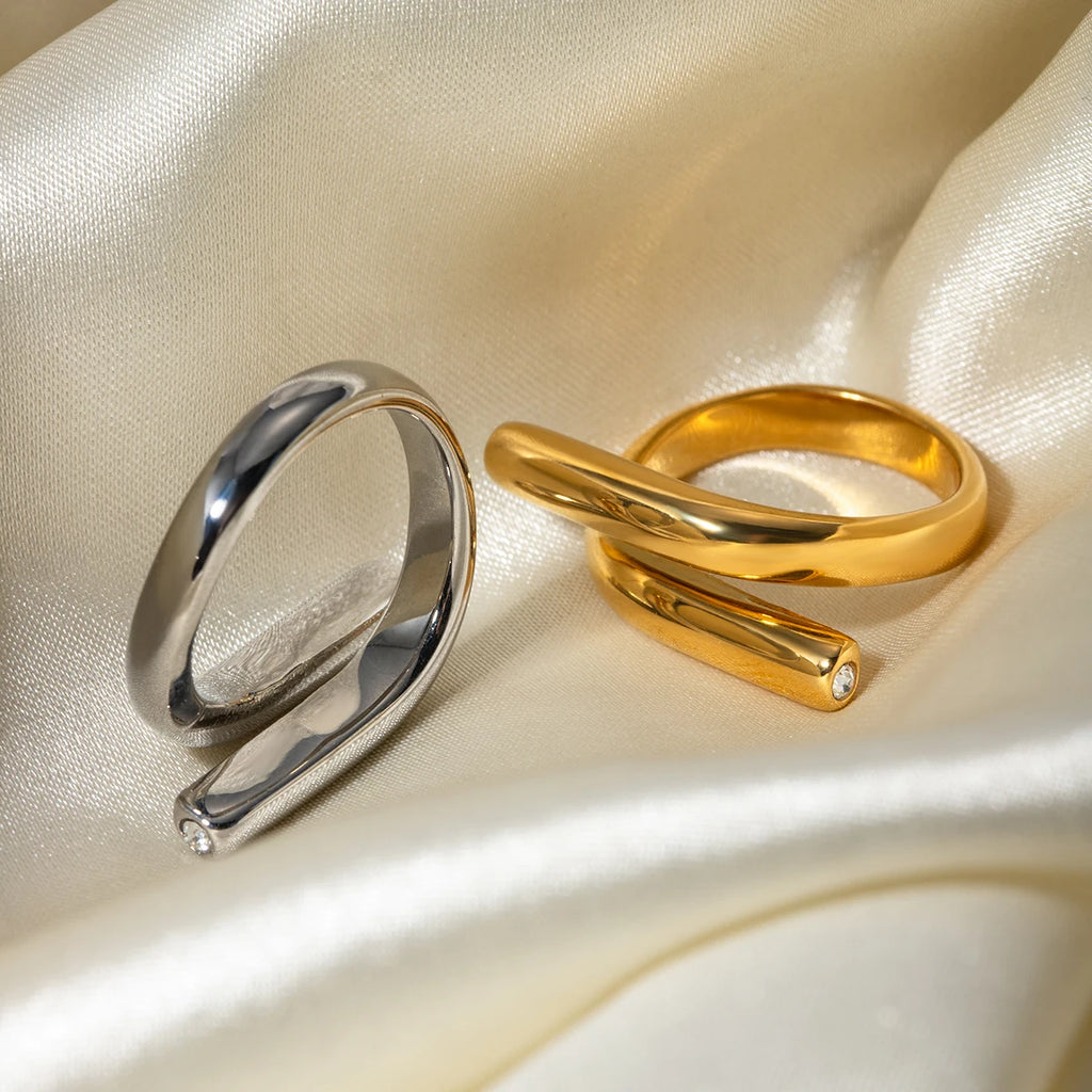 Arlet Ring by Orliza