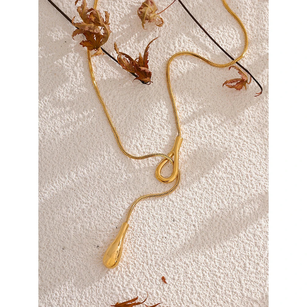 Giana Necklace by Orliza