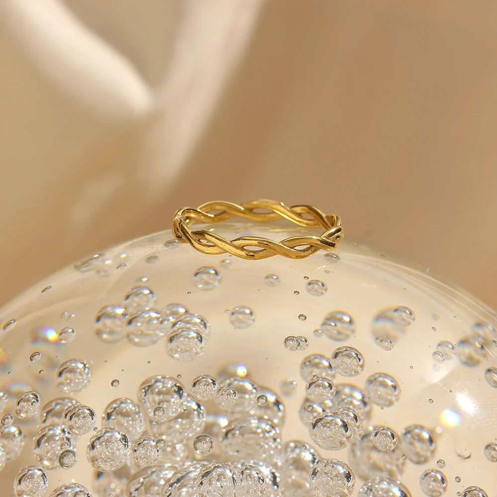 Norah Ring by Orliza