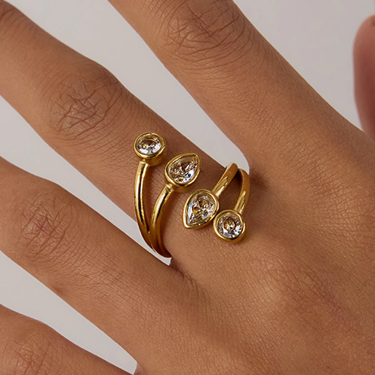 Reina Rings by Orliza
