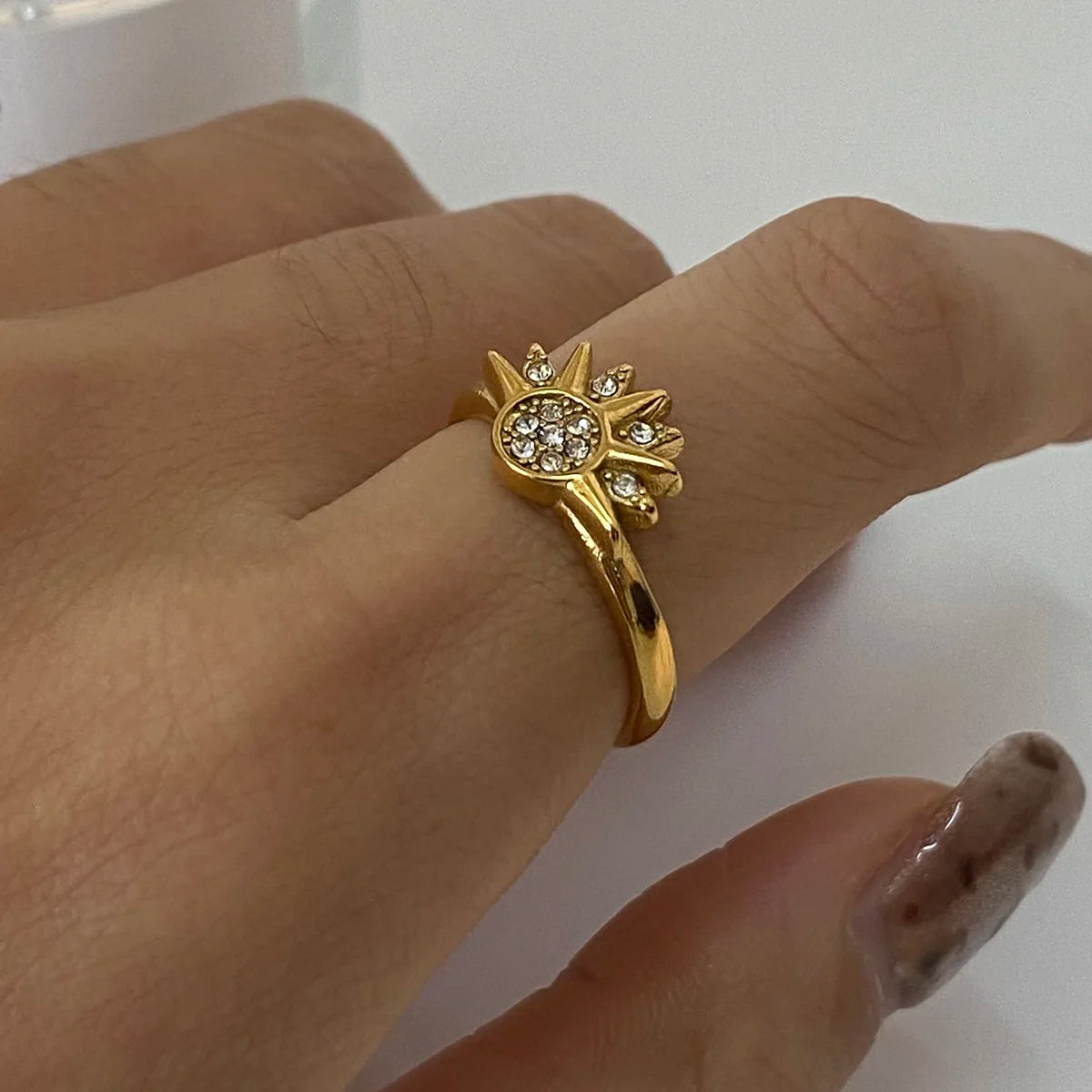Athena Ring by Orliza