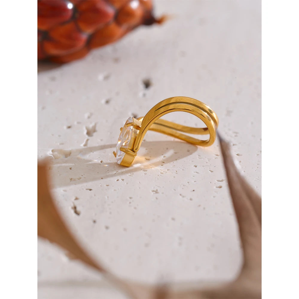 Rowyn Ring by Orliza