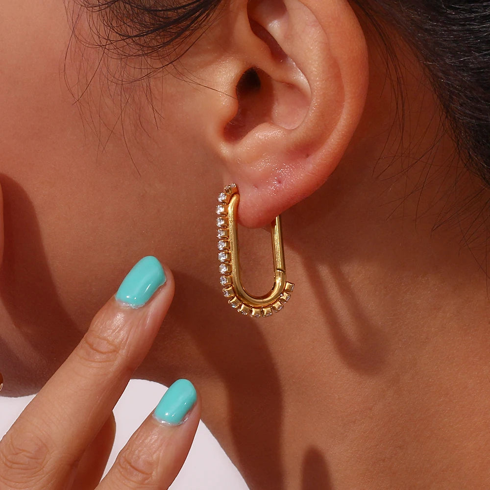 Lilly Earrings by Orliza