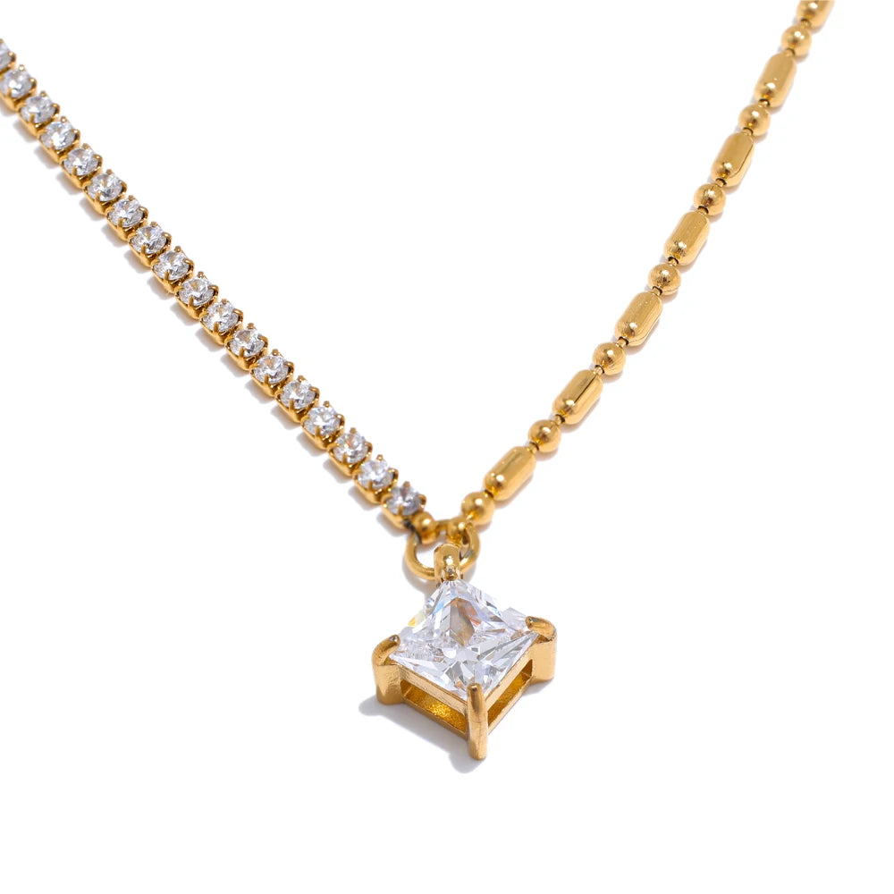 Paulina Necklace by Orliza