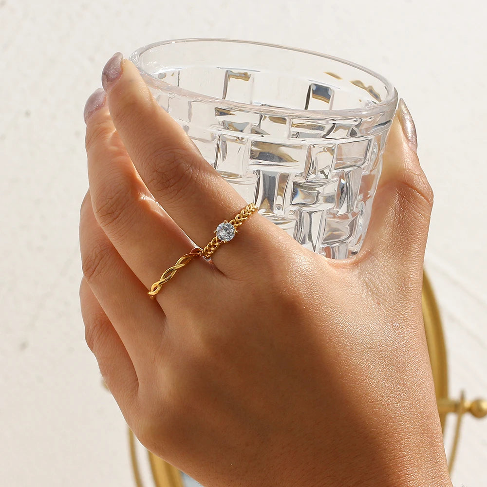 Norah Ring by Orliza