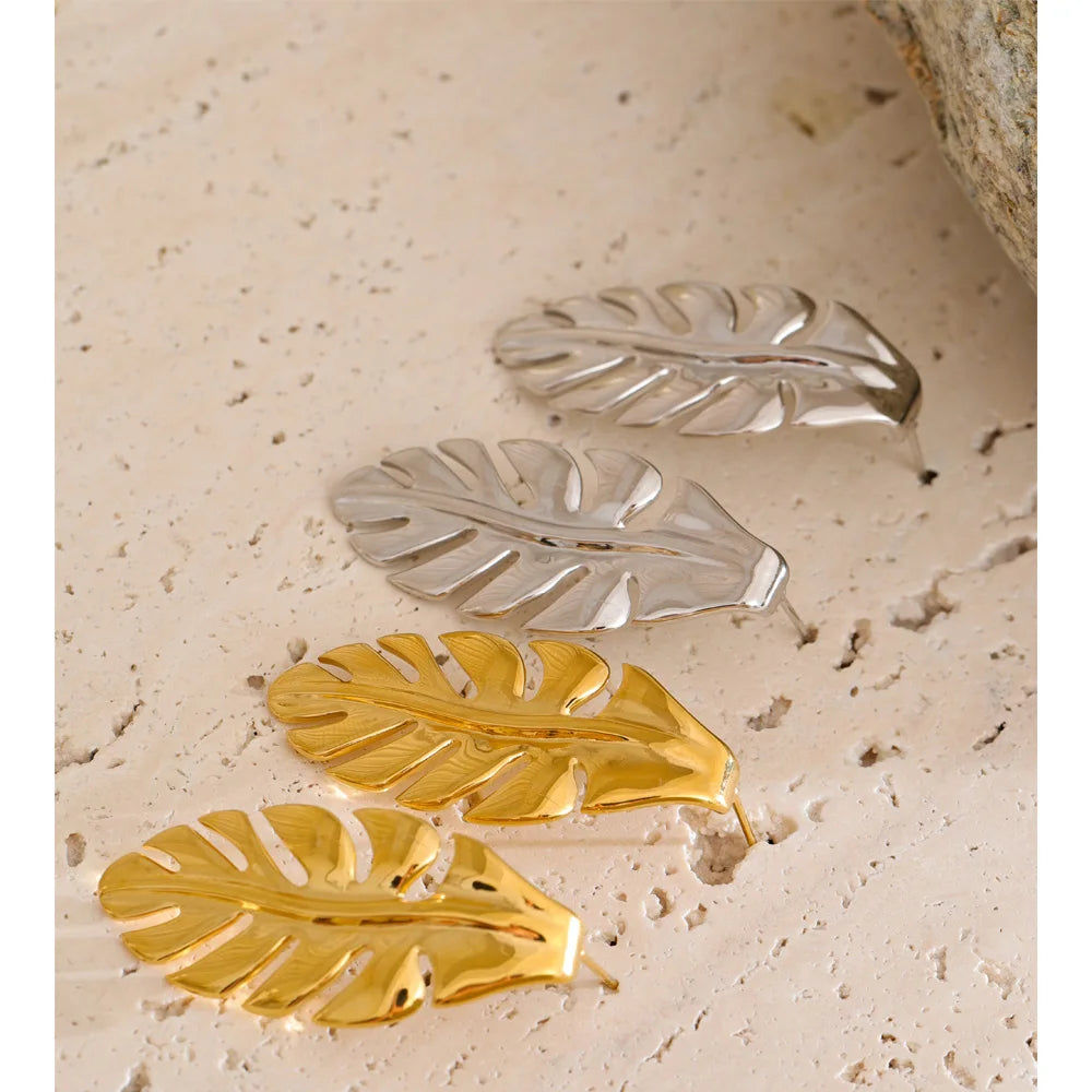 Cynthia Earrings by Orliza