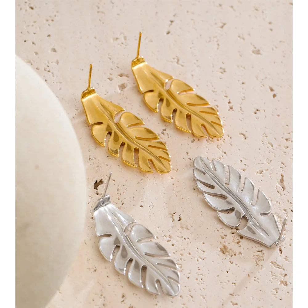 Cynthia Earrings by Orliza