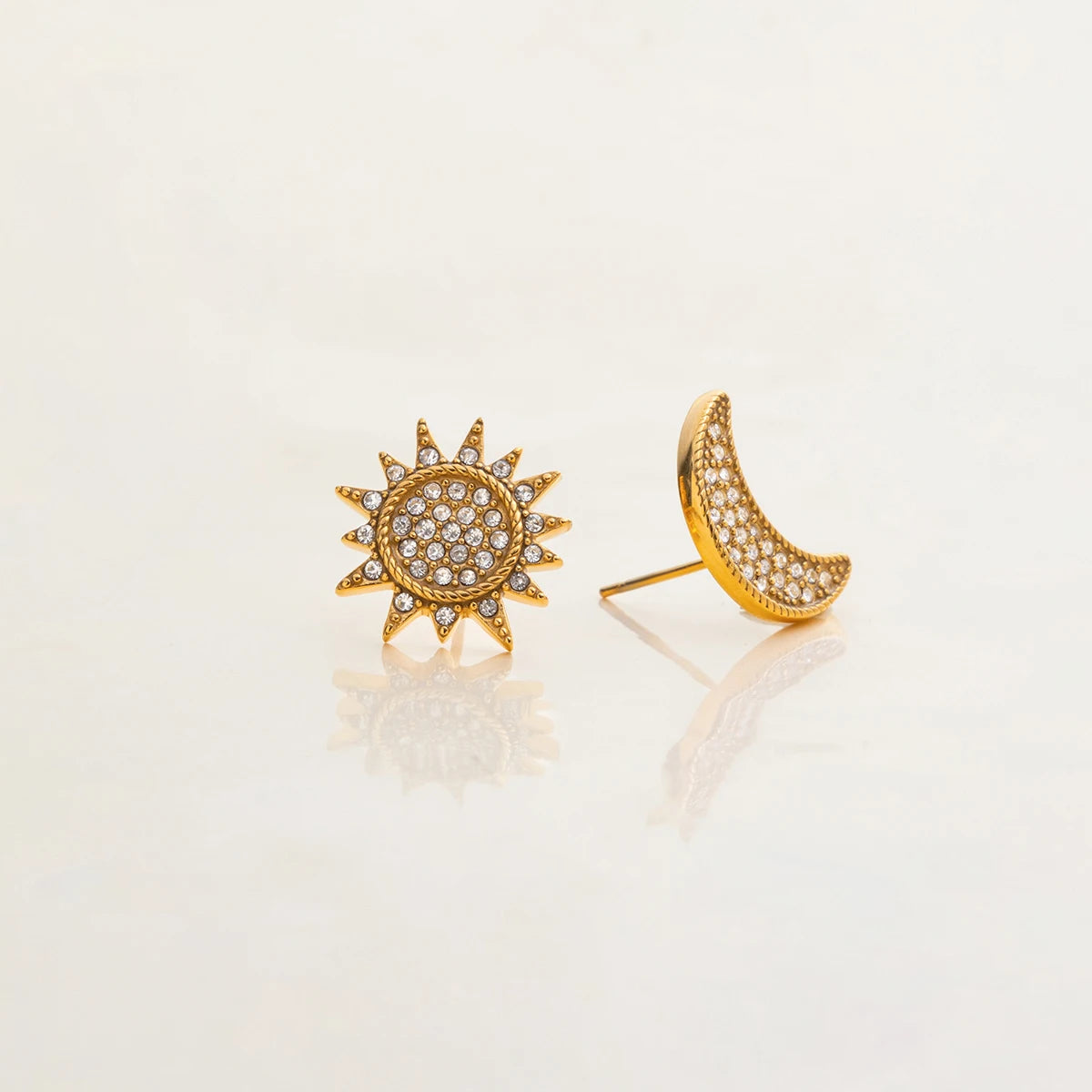 Melanie Earrings by Orliza