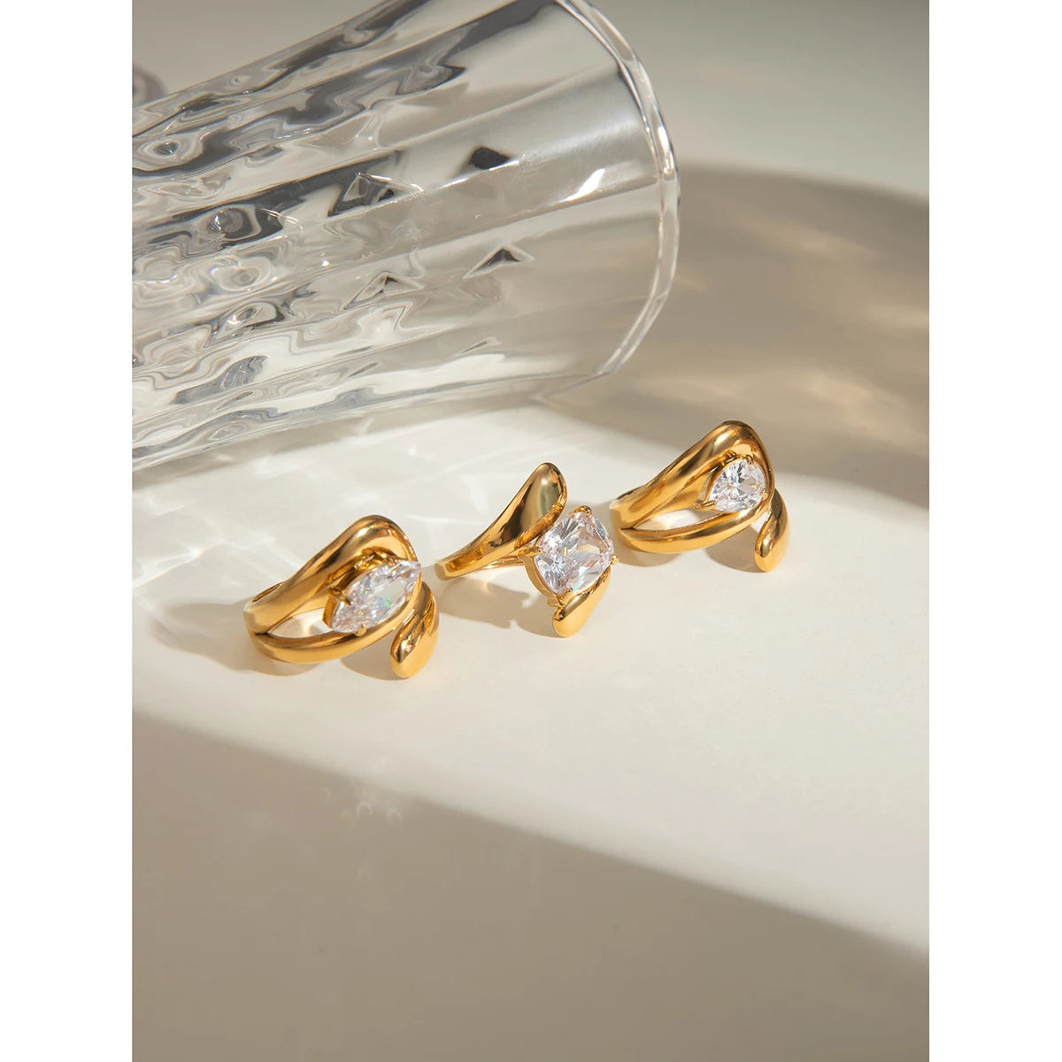 Laurel Ring by Orliza