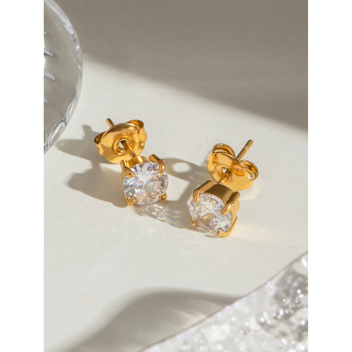 Blakely Earrings by Orliza