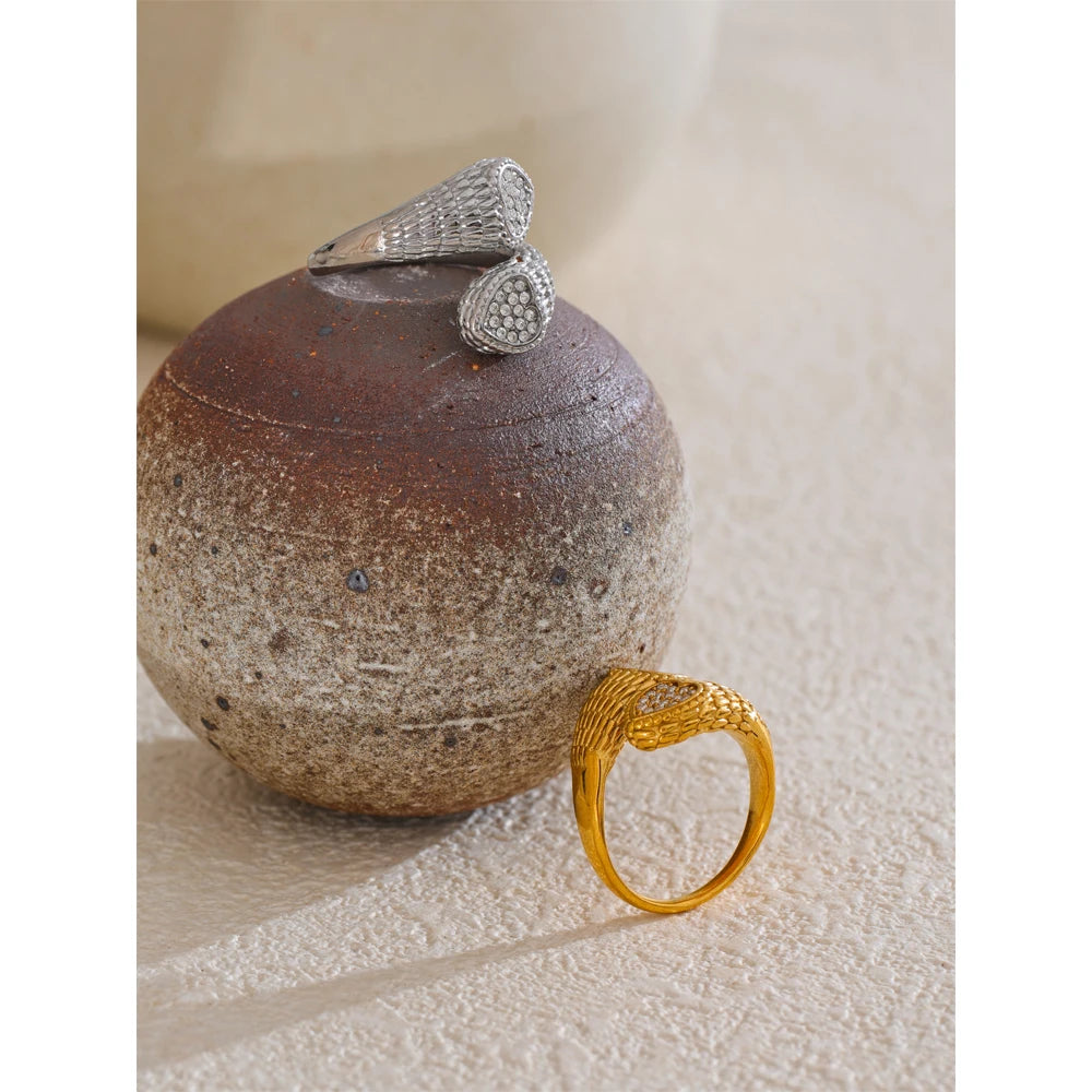 Nataly Ring by Orliza