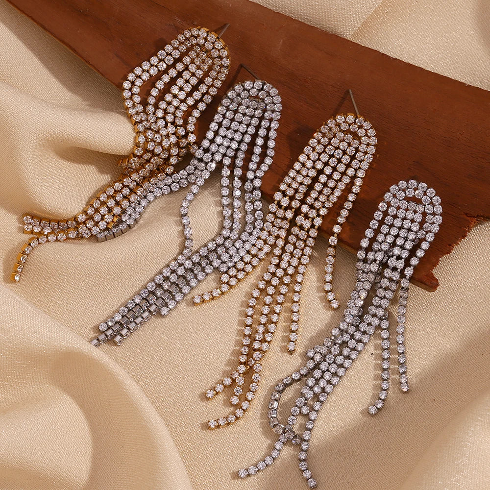 Juliet Earrings by Orliza
