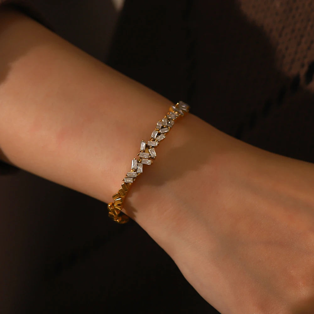 Aurelia Bracelet by Orliza