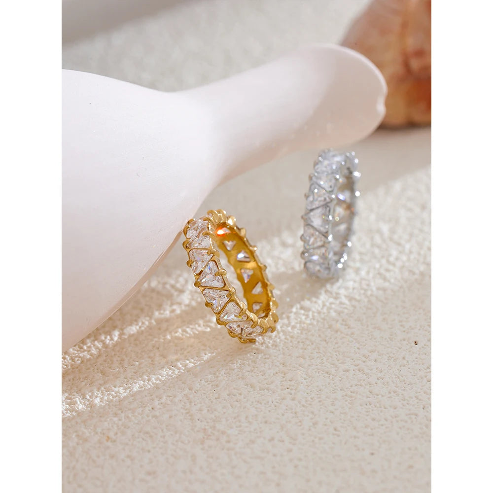 Iliana Ring by Orliza