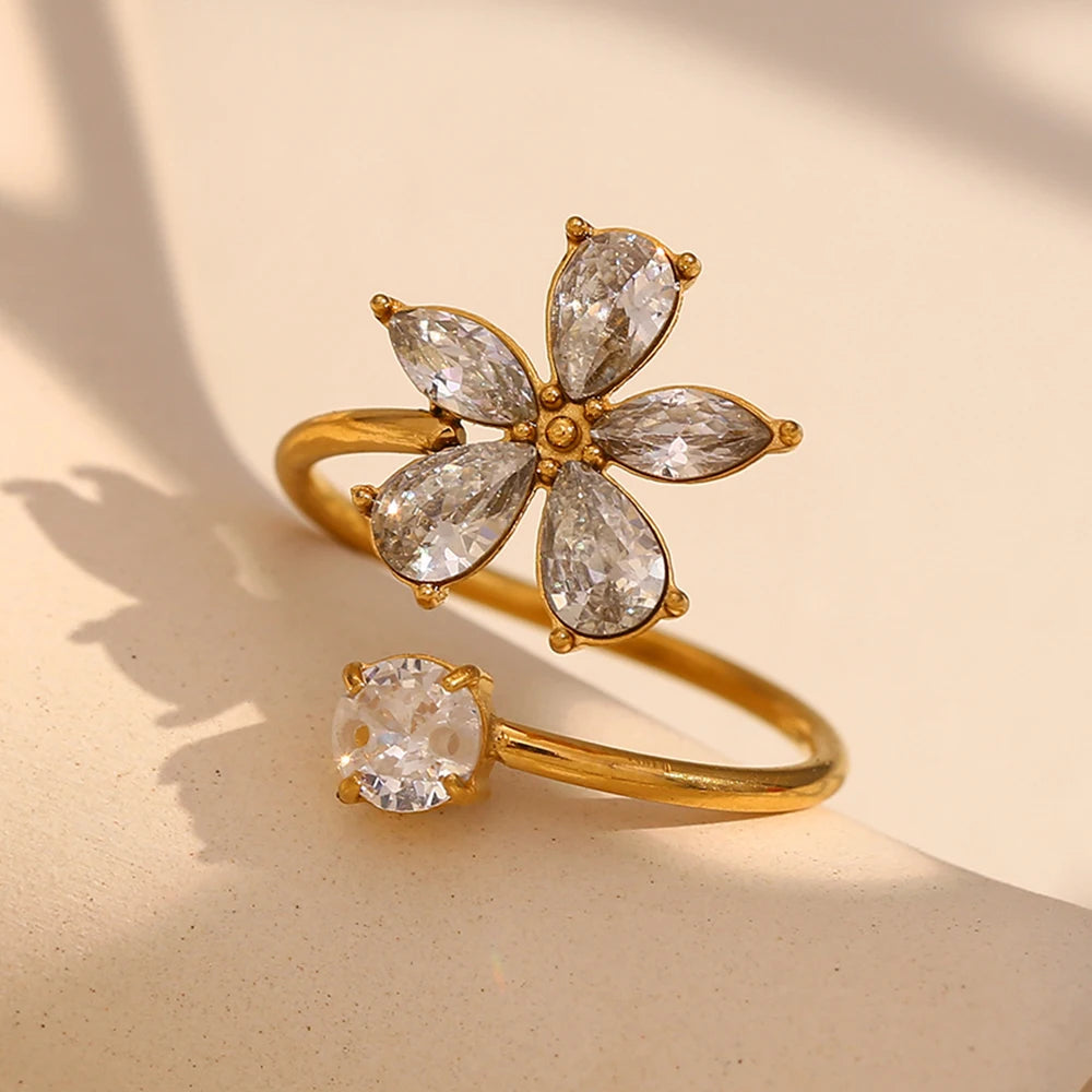 Sydney Ring by Orliza