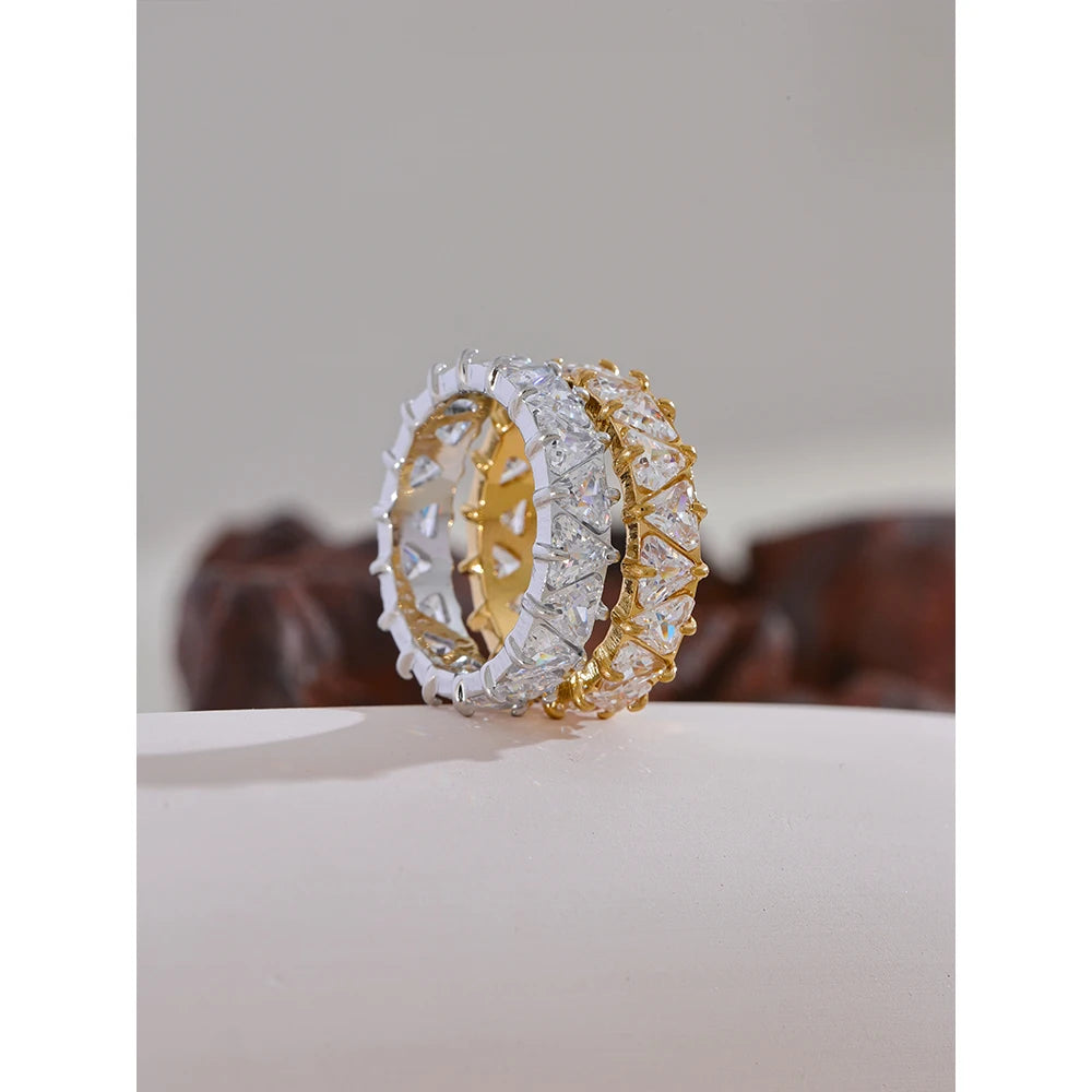 Iliana Ring by Orliza