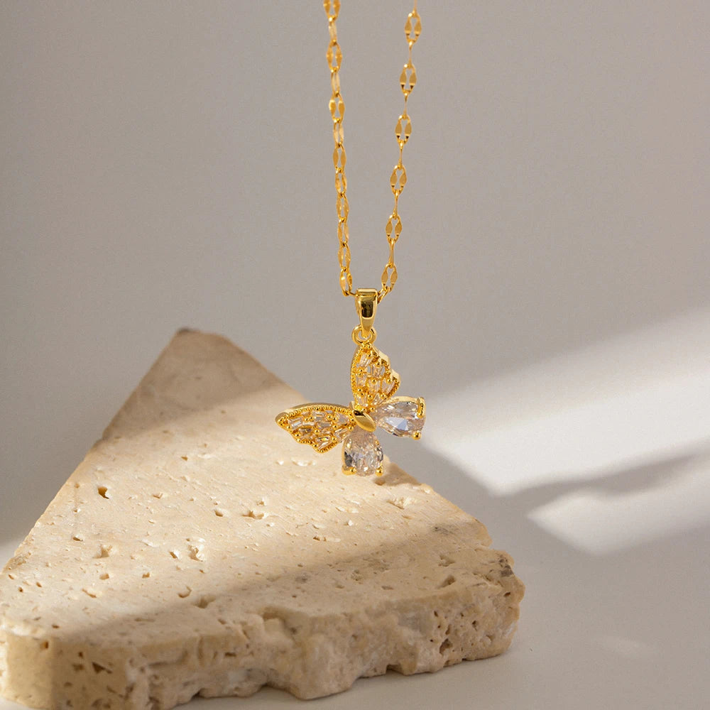 Elliot Necklace by Orliza