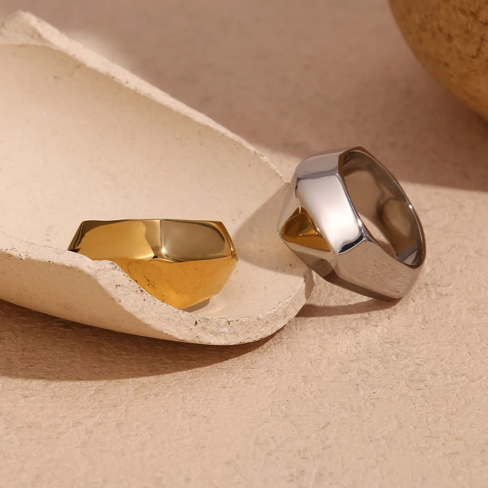 Lucille Ring by Orliza