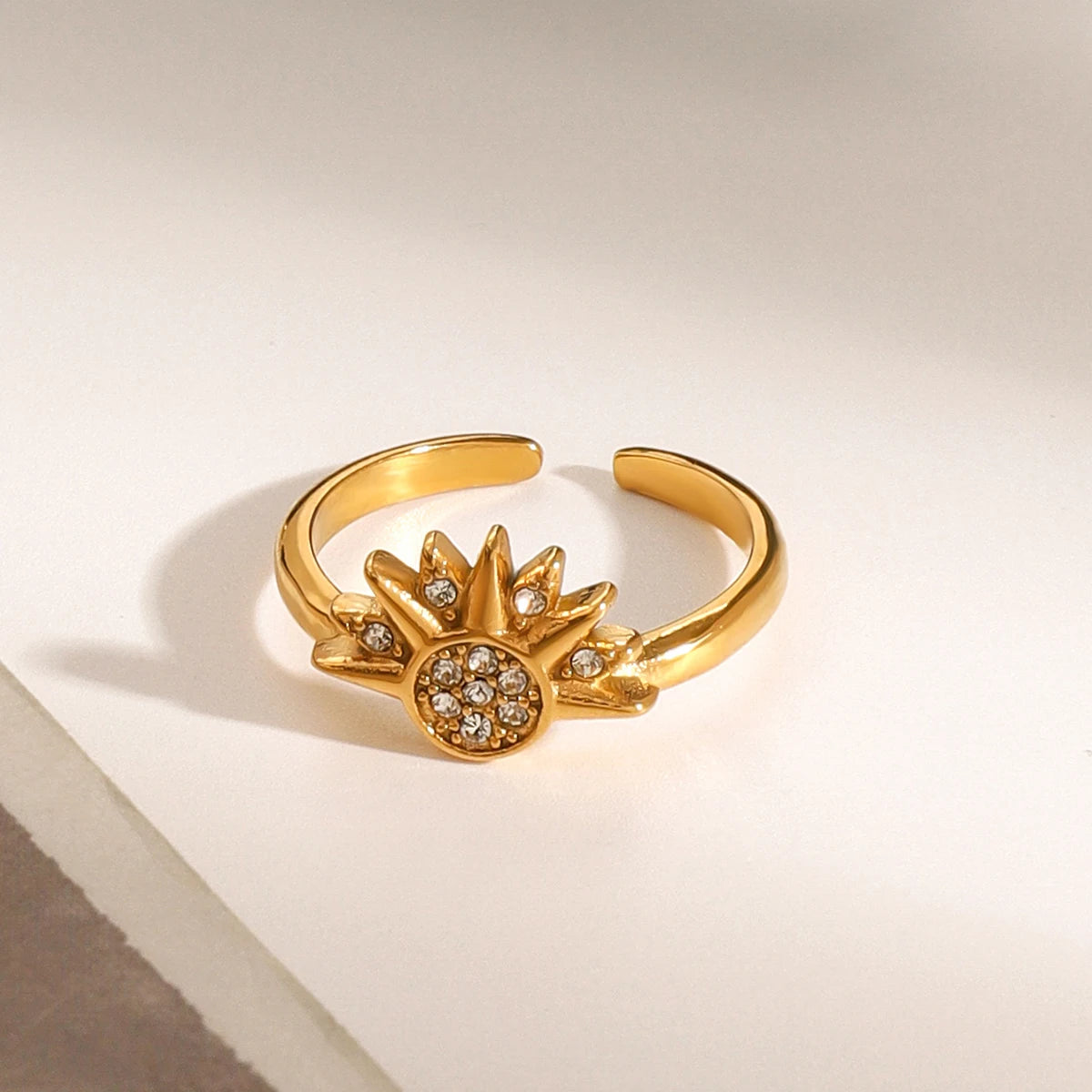 Athena Ring by Orliza