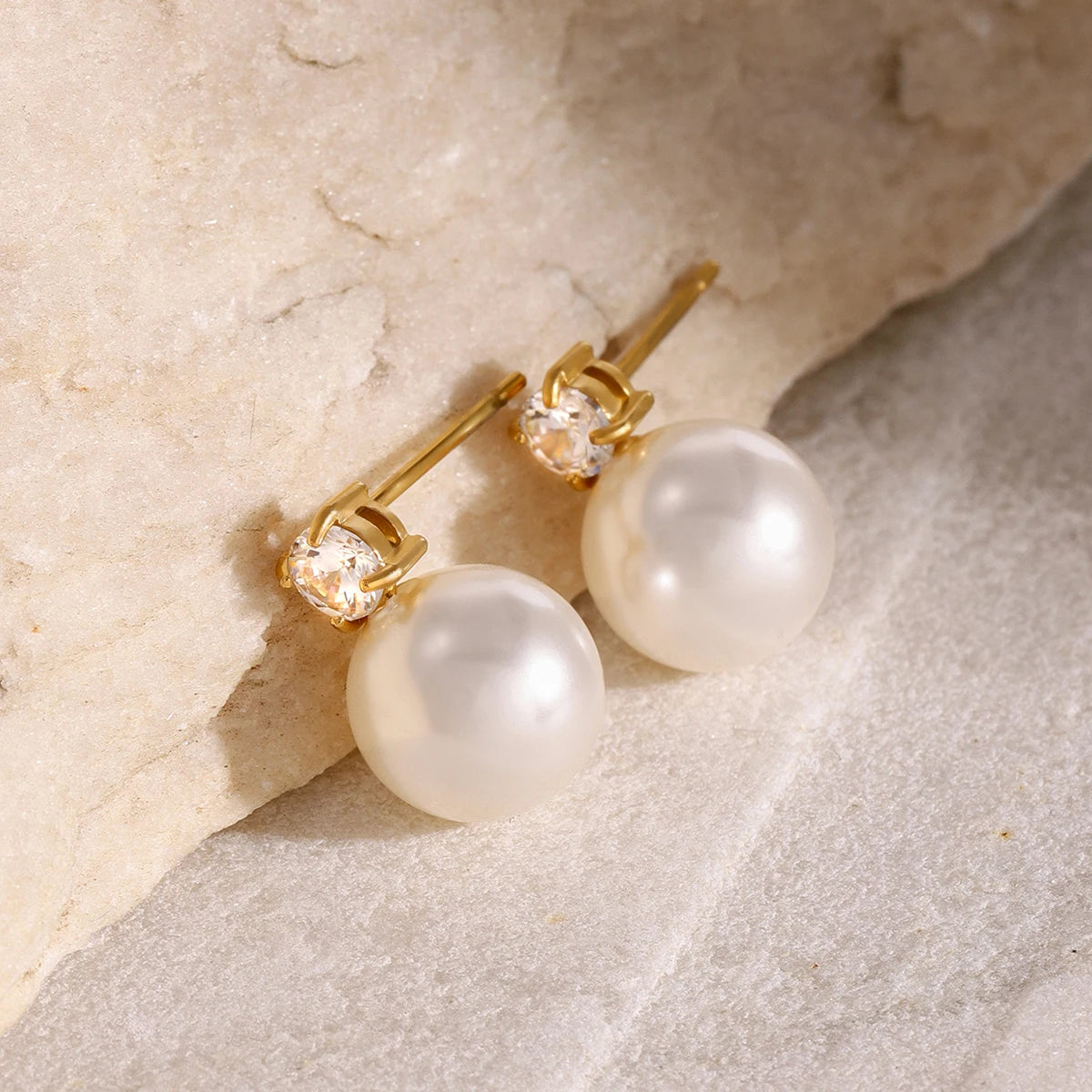 Estelle Earrings by Orliza