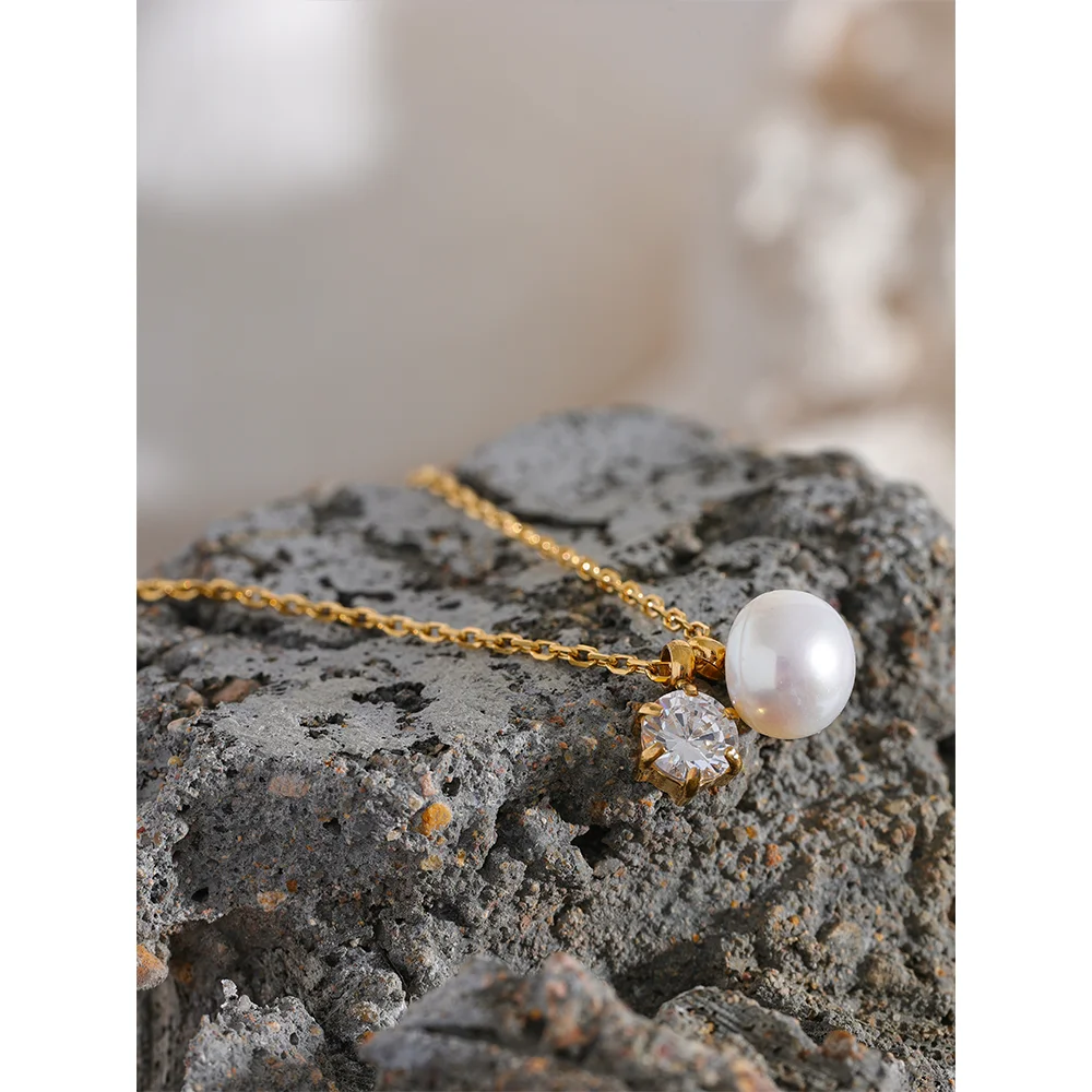 Zaylee Necklace by Orliza