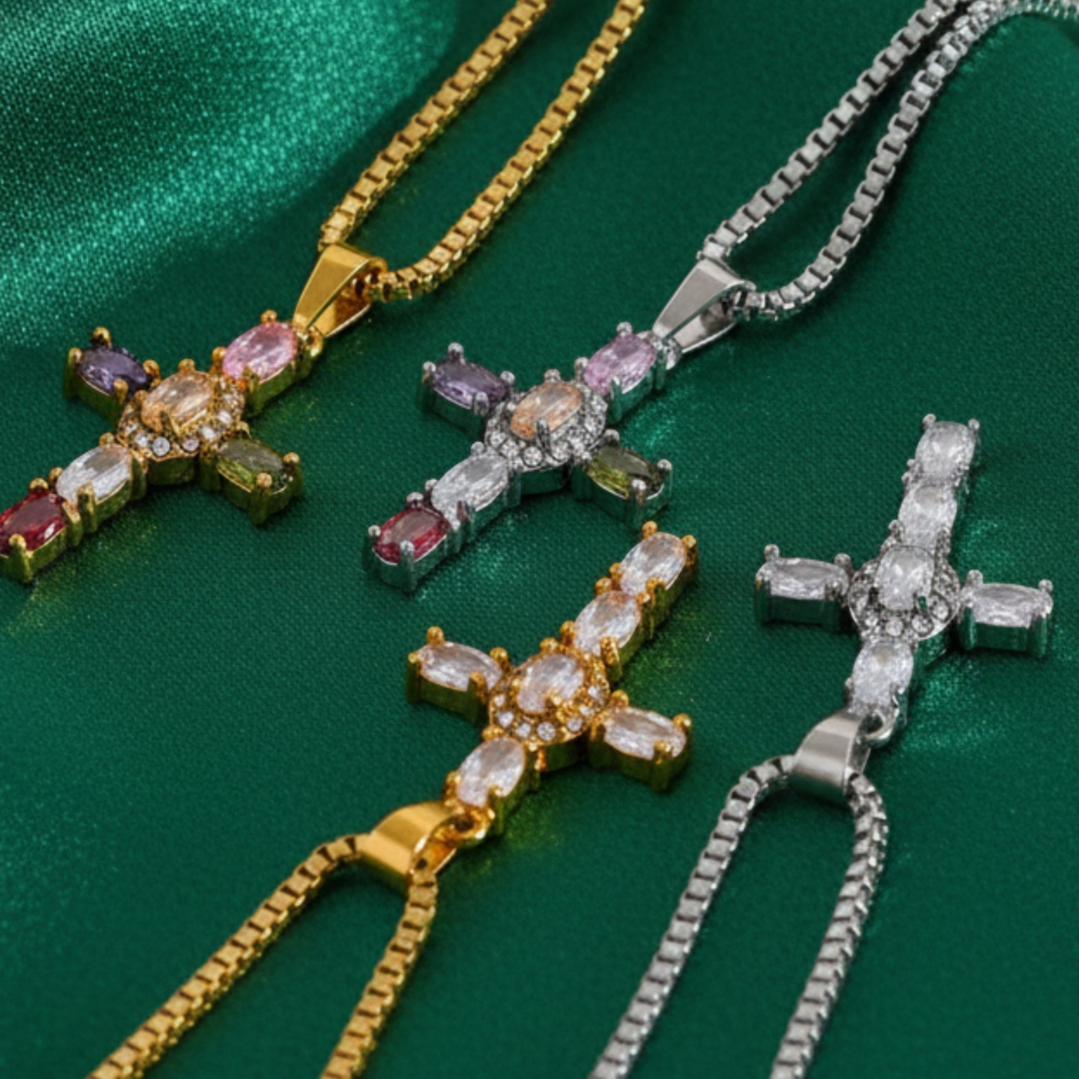 Mary Necklace by Orliza