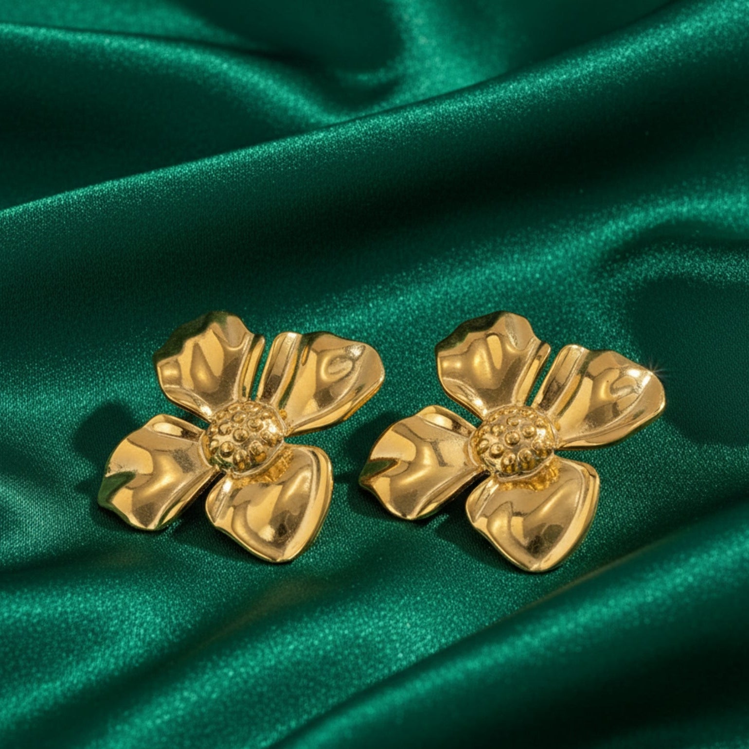 Willa Earrings by Orliza