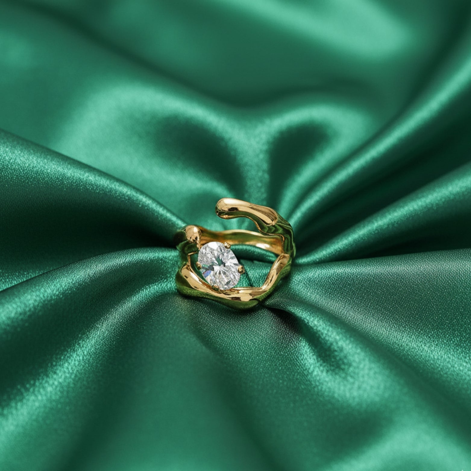 Makayla Ring by Orliza