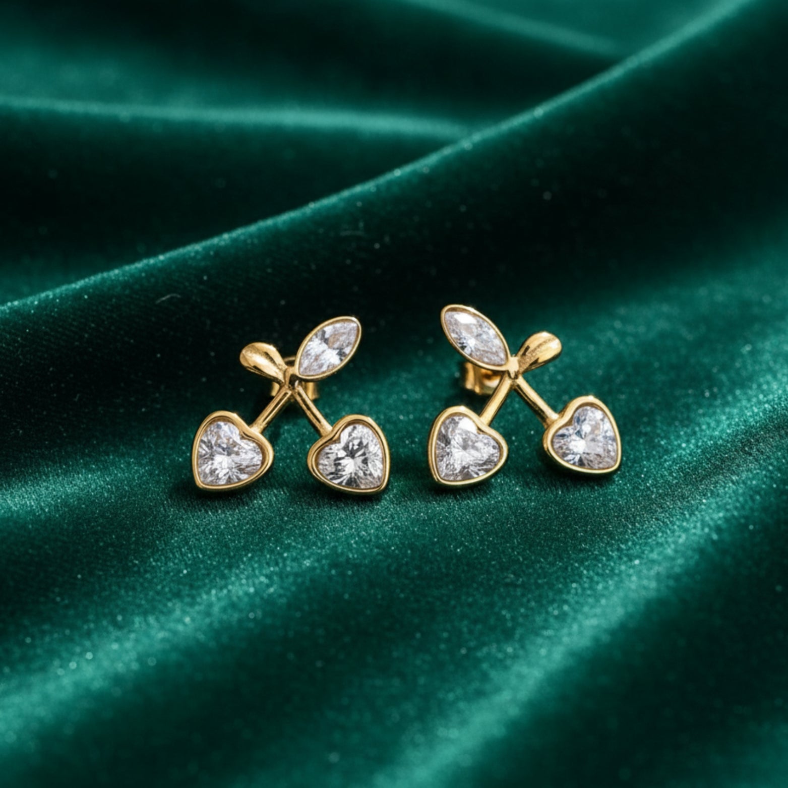 Chelsea Earrings by Orliza