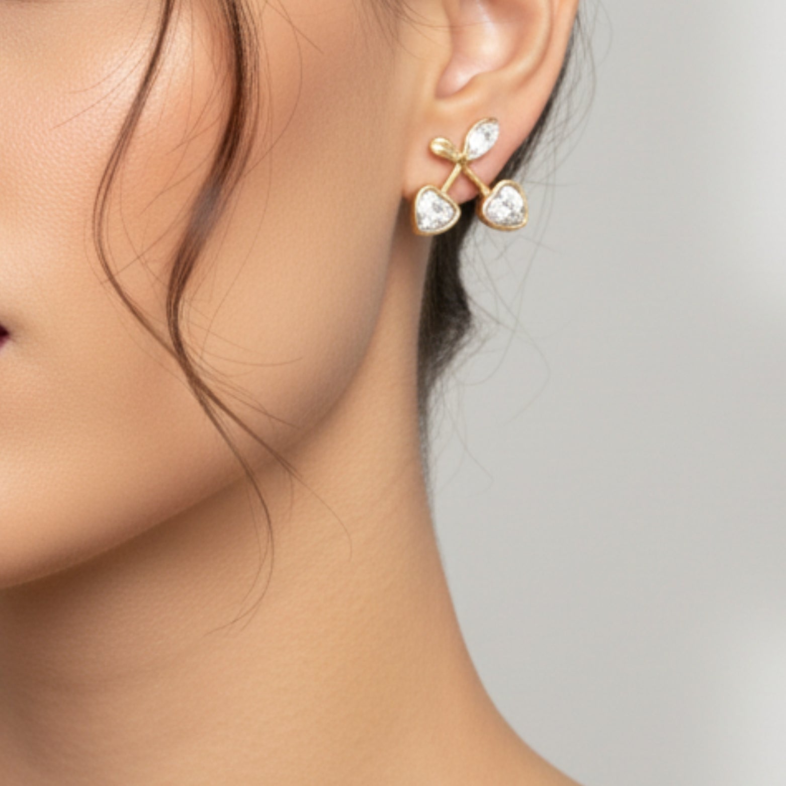 Chelsea Earrings by Orliza