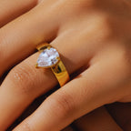 Freyja Ring by Orliza