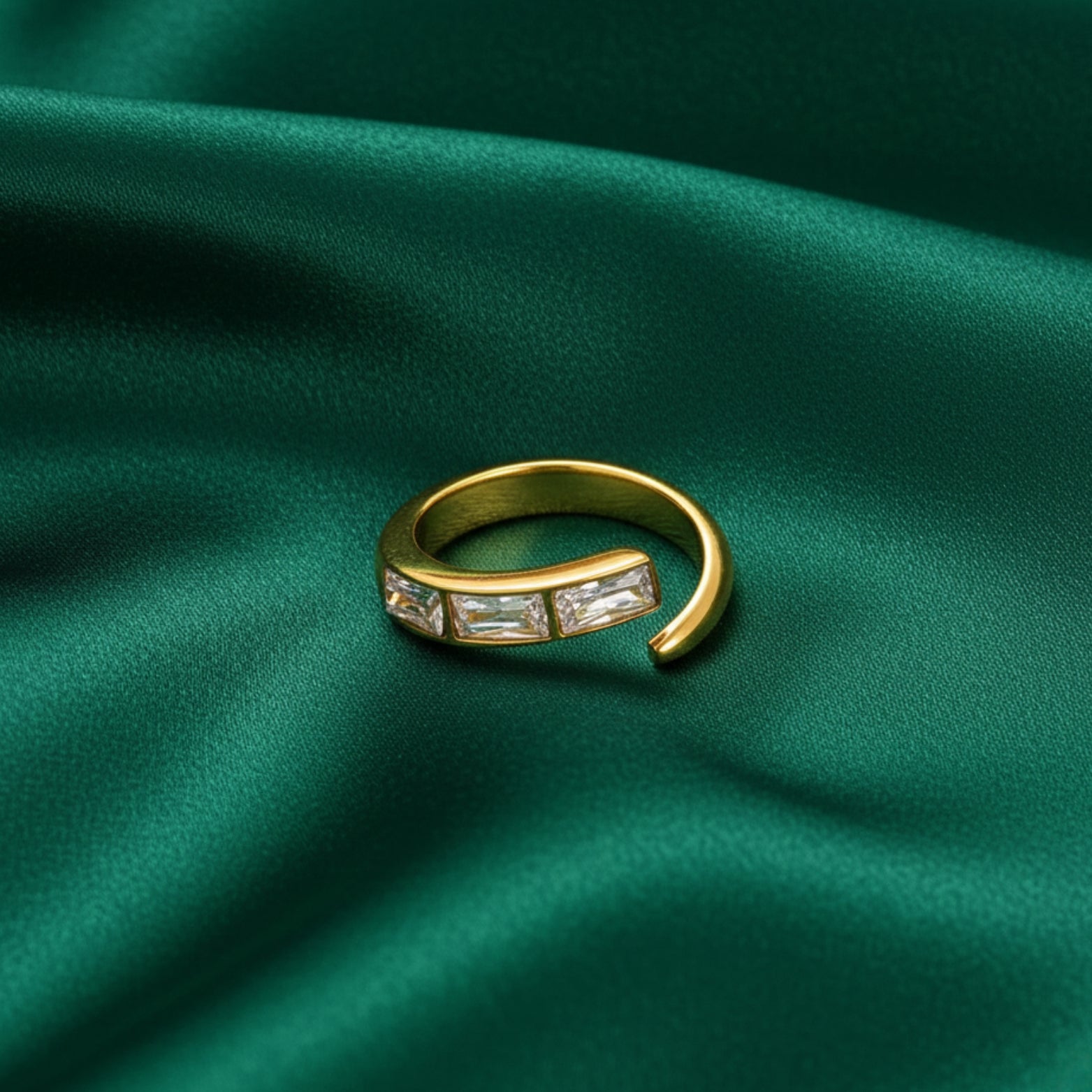 Louise Ring by Orliza